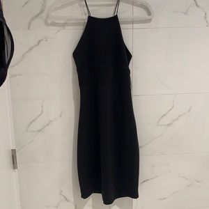 Perfect little black dress, size med!